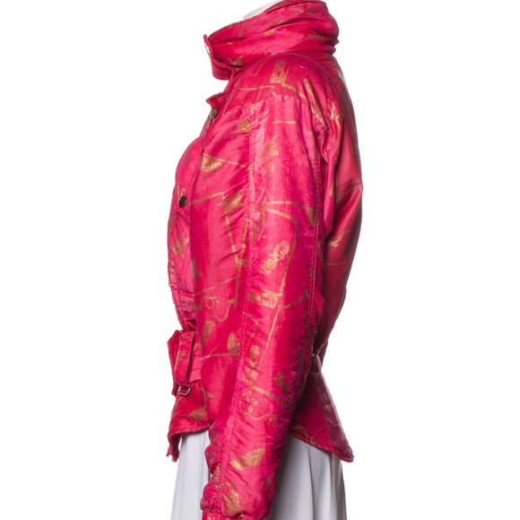 NILS Pink insulated ski
Printed Coat pink and gold
Size: S - Picture 2 of 10